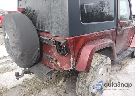 2008 Jeep Wrangler Sahara z USA, uszkodzony, nr VIN 1J4FA54158L615977